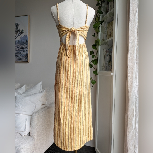 Amuse Society Tie-Back Dress - Picture 2 of 8